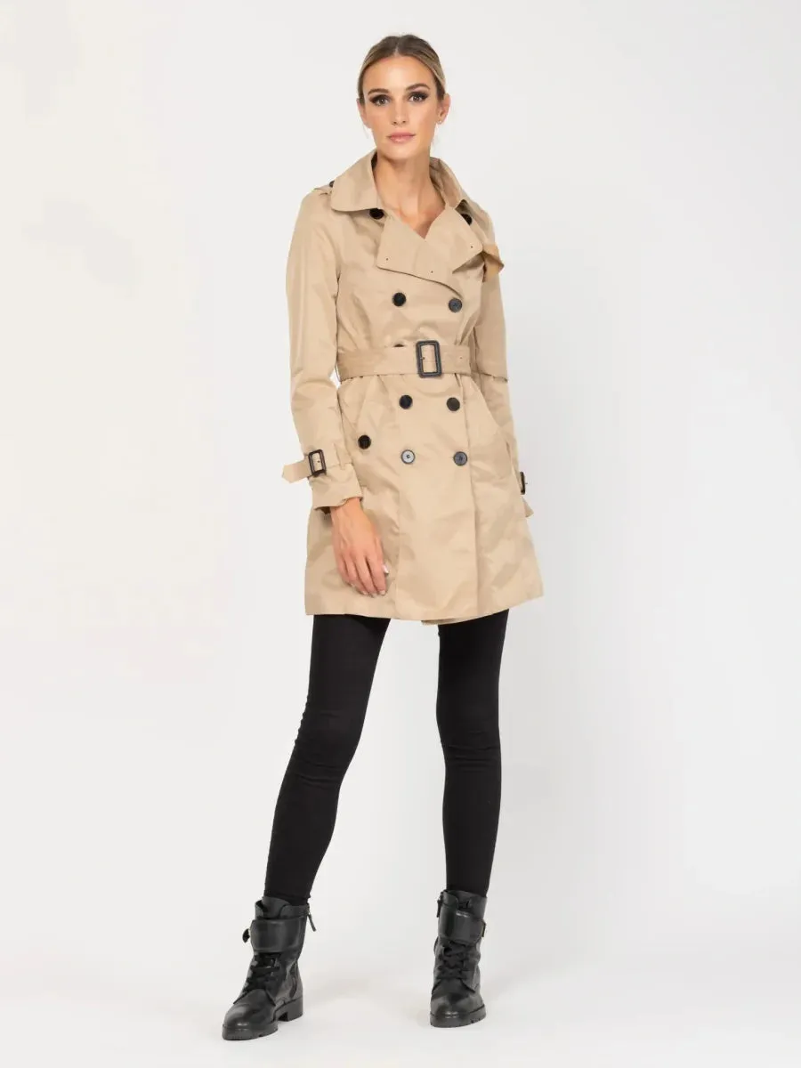 Long Buttoned Trench Coat With Pockets And Belt.