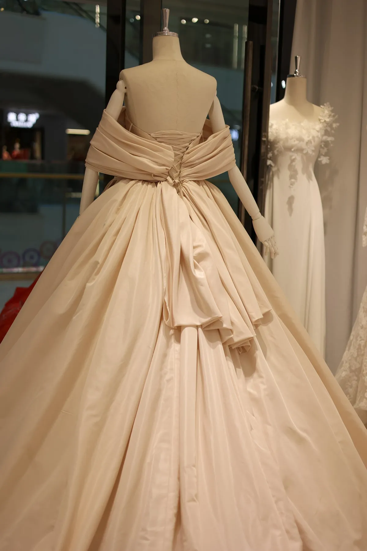 Luxury Rose Gold Wedding Dress Off-Shoulder Ball Gown RS015