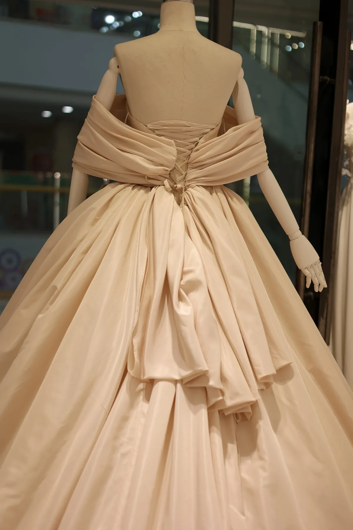 Luxury Rose Gold Wedding Dress Off-Shoulder Ball Gown RS015