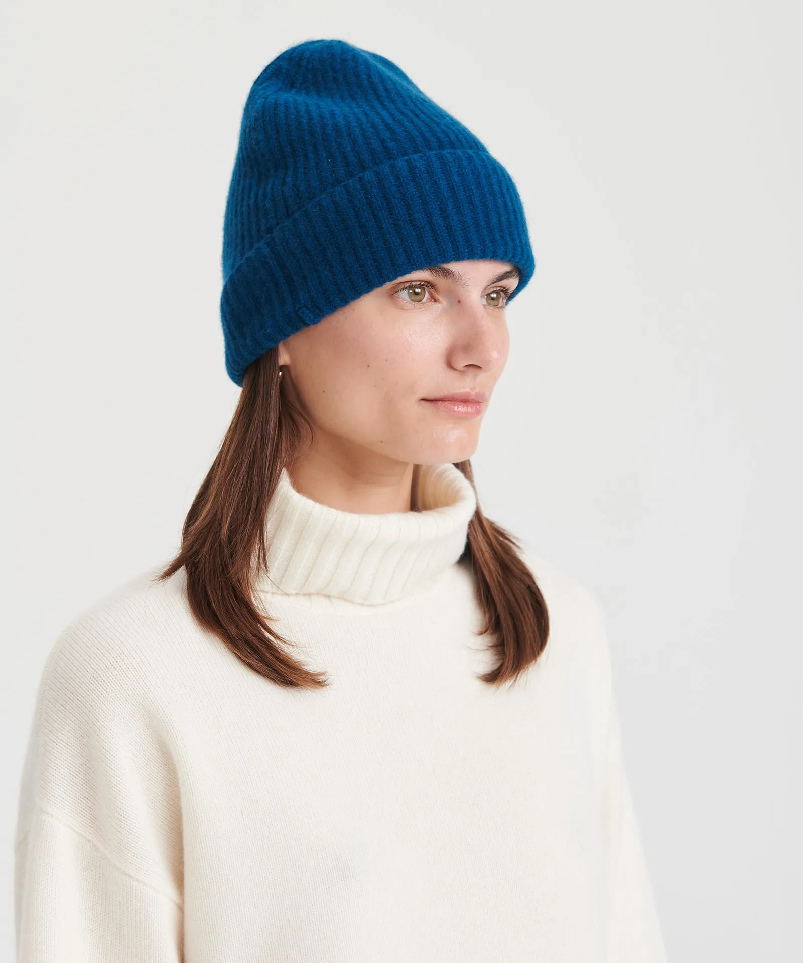 Signature Cashmere Ribbed Beanie