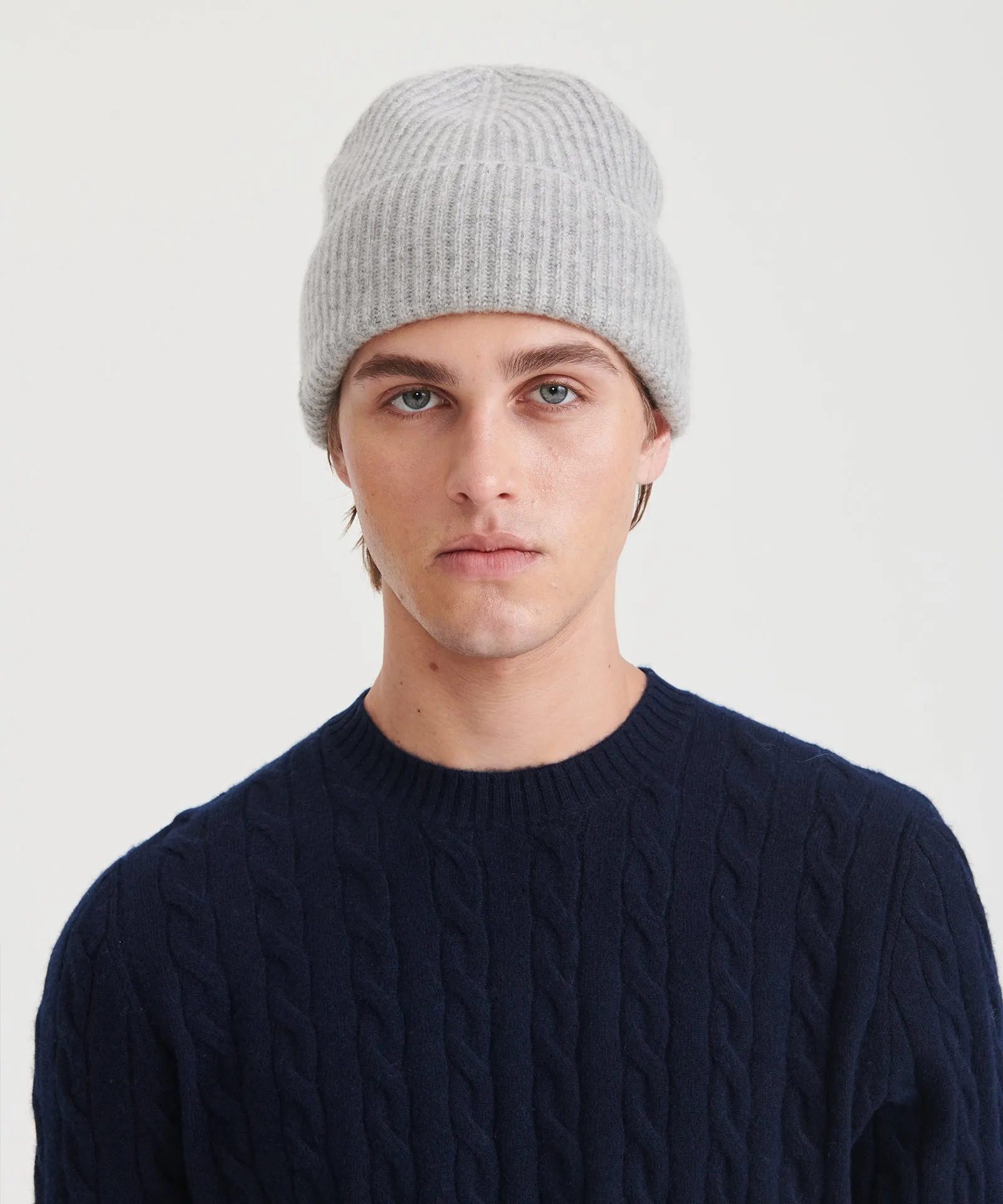 Signature Cashmere Ribbed Beanie