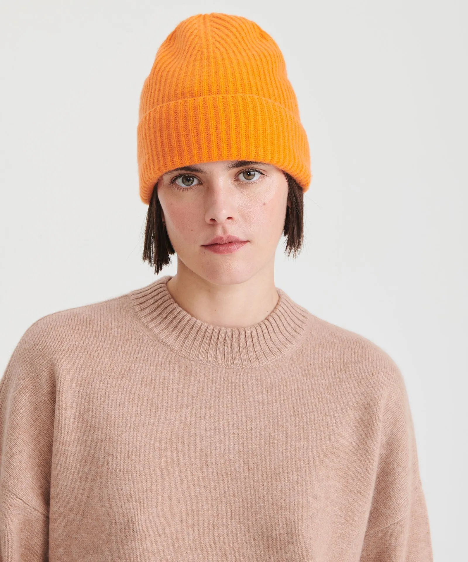 Signature Cashmere Ribbed Beanie