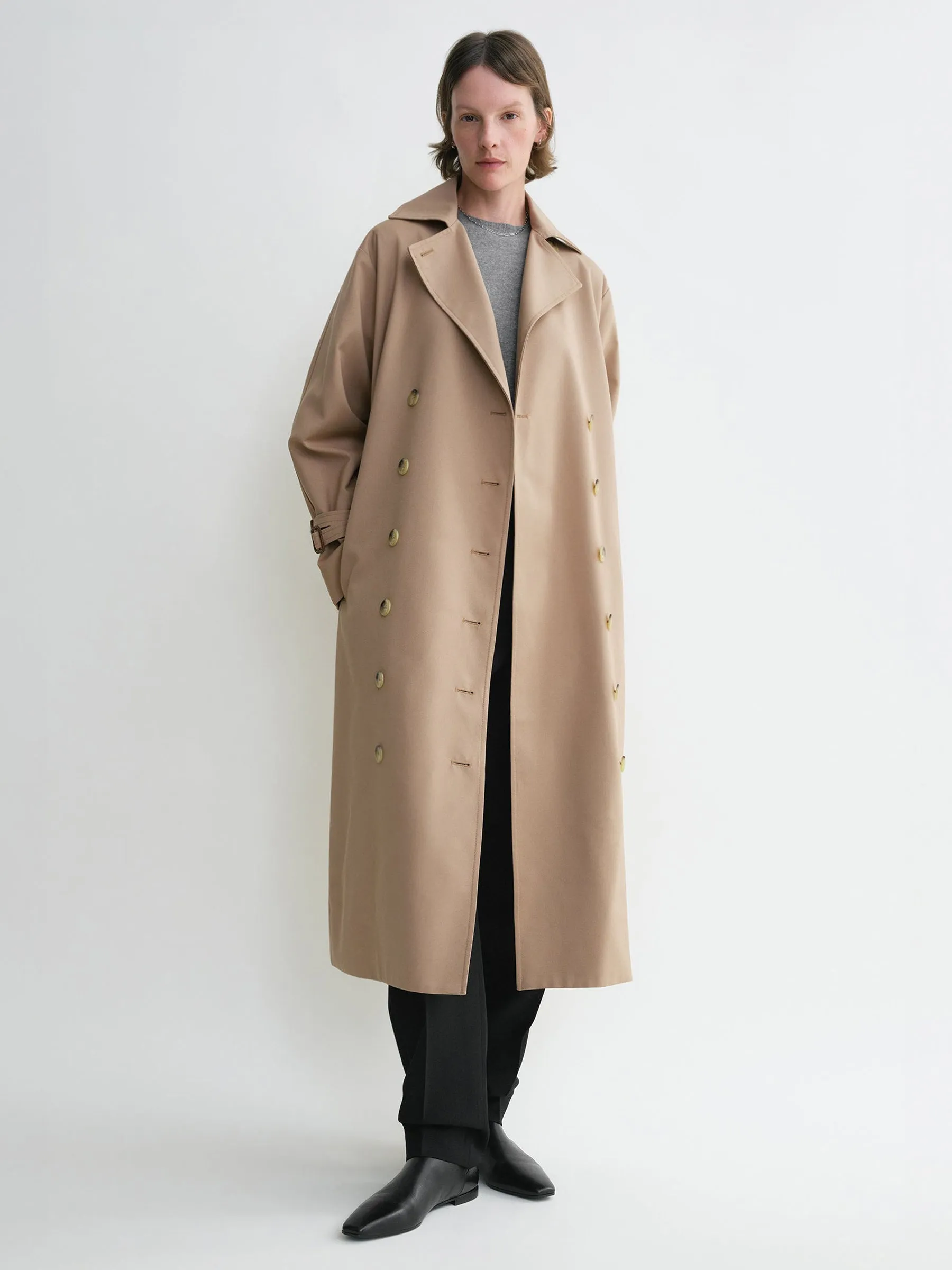 Signature Trench