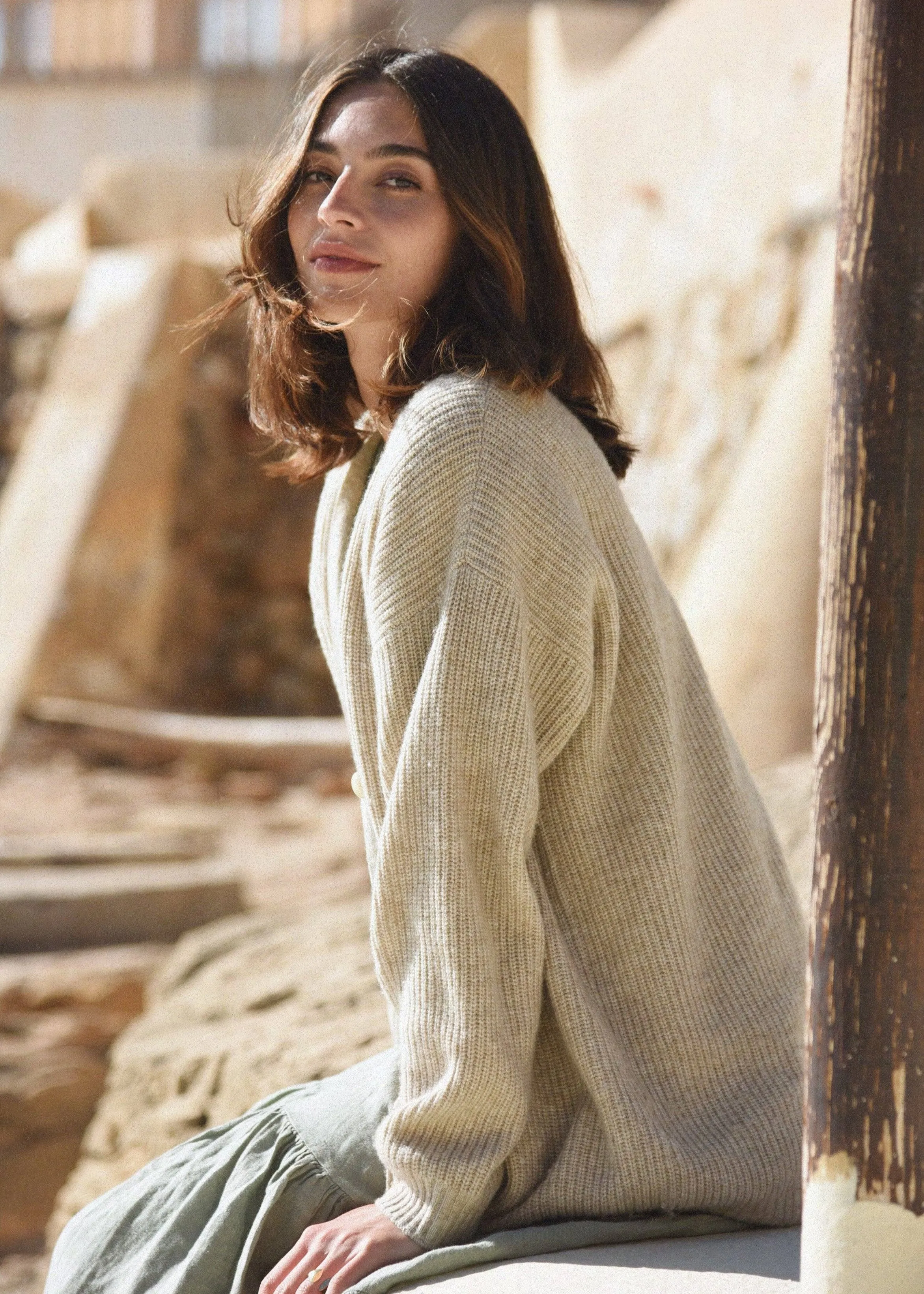 The Cashmere Muma Cardigan - Oatmeal